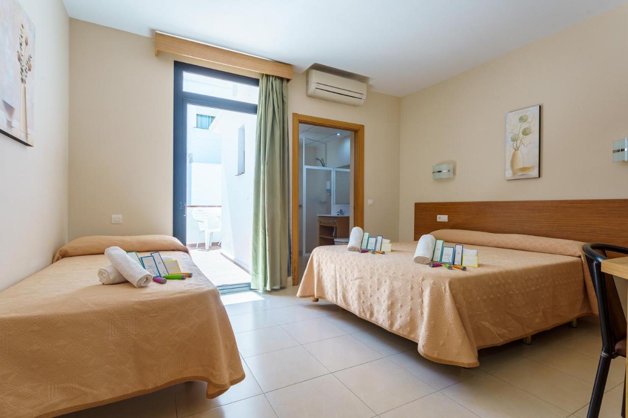Hostal Costabella Powered By Faro Homes Fuengirola Exteriér fotografie